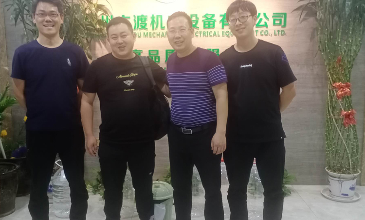 客戶參觀六渡機電工廠